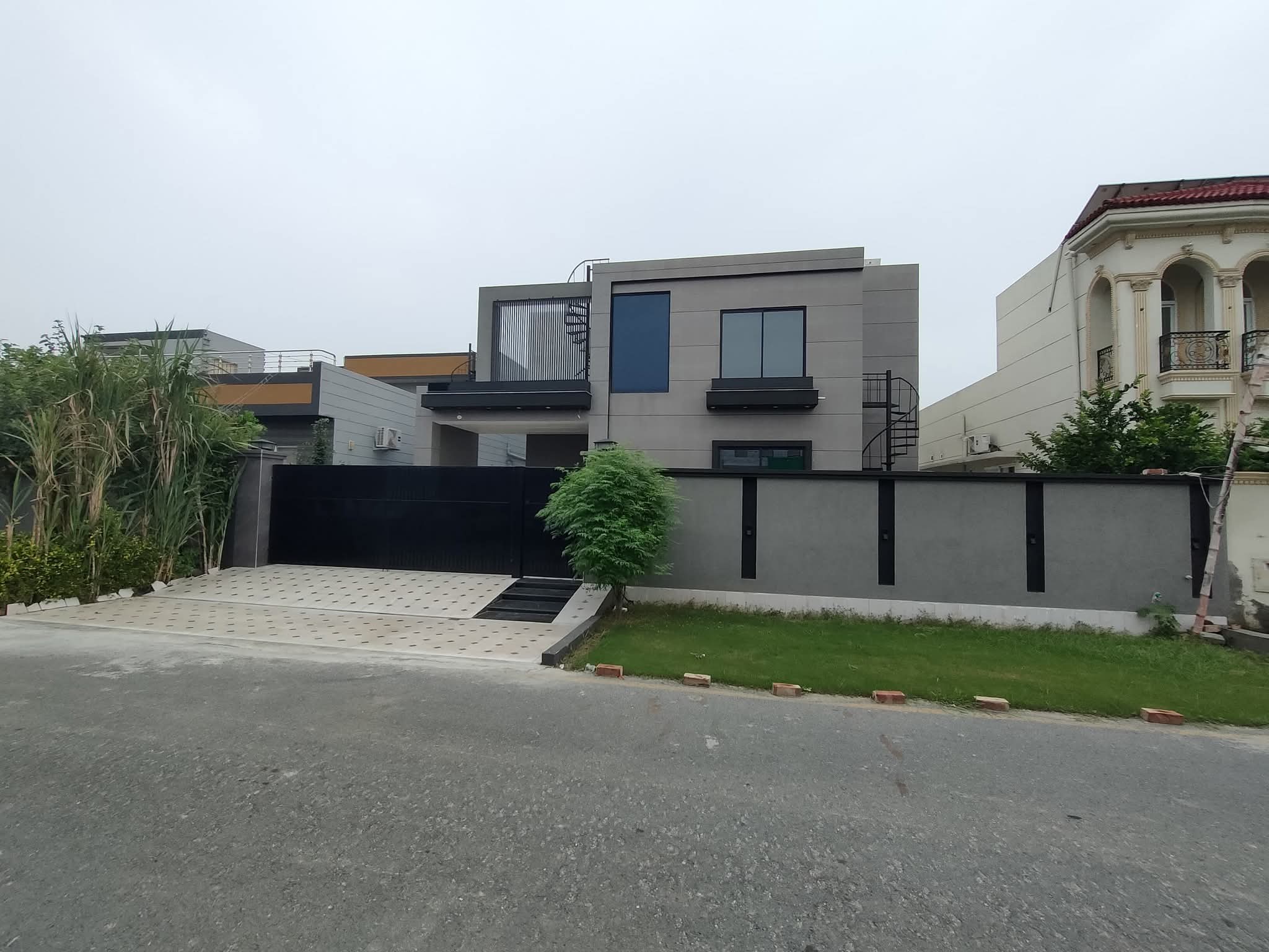 1 Kanal Luxury House