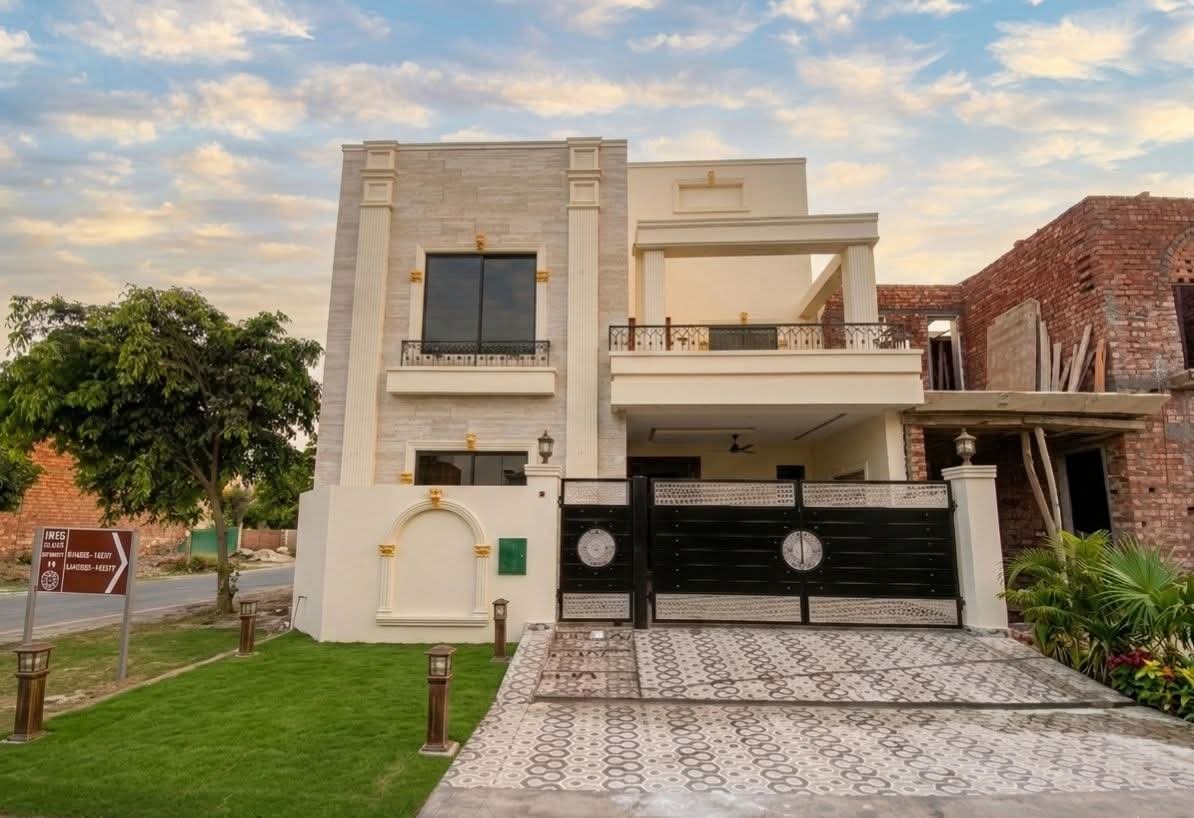 6 Marla Corner House