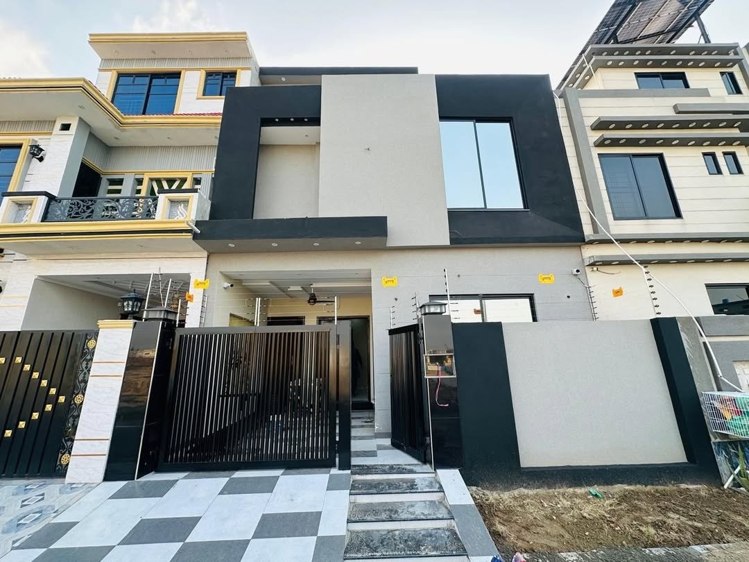 5 Marla House